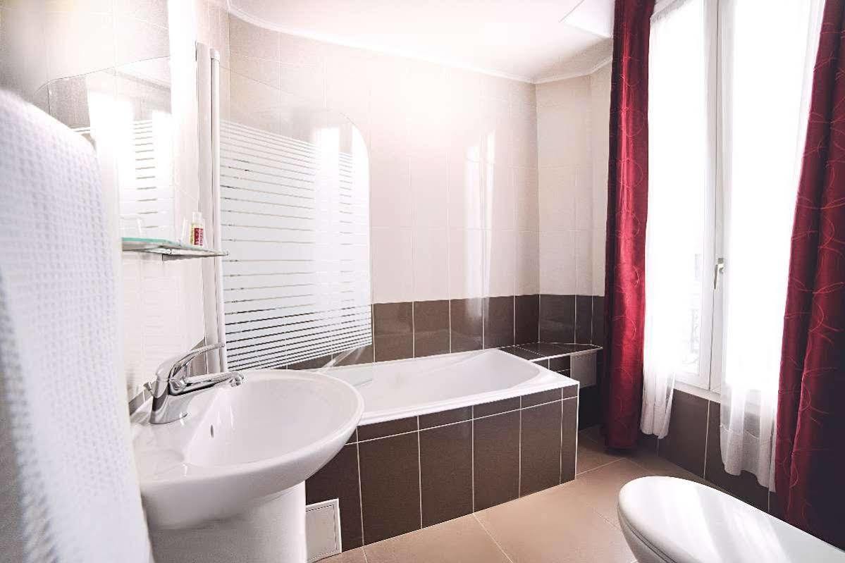 Hotel De Paris La Defense ピュトー エクステリア 写真
