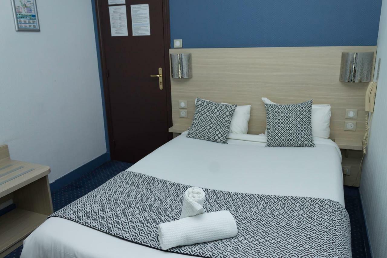 Hotel De Paris La Defense ピュトー エクステリア 写真