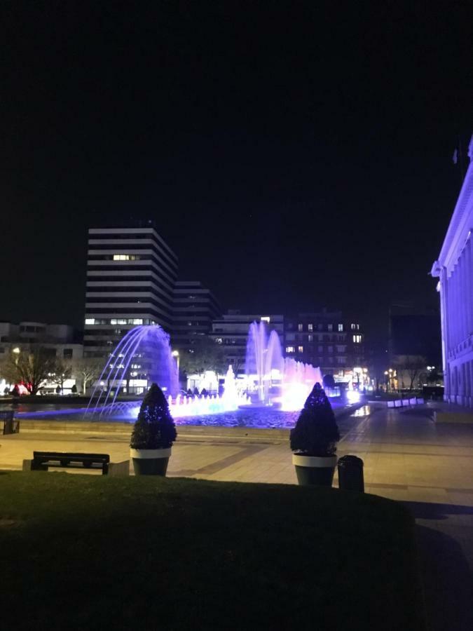 Hotel De Paris La Defense ピュトー エクステリア 写真