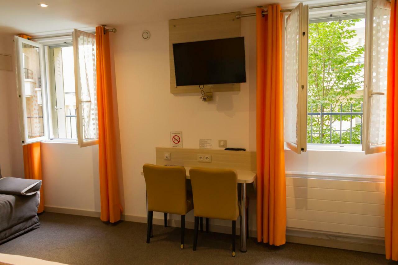 Hotel De Paris La Defense ピュトー エクステリア 写真